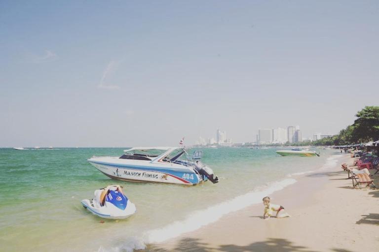 Studio Room Seaview Jomtien Exterior photo